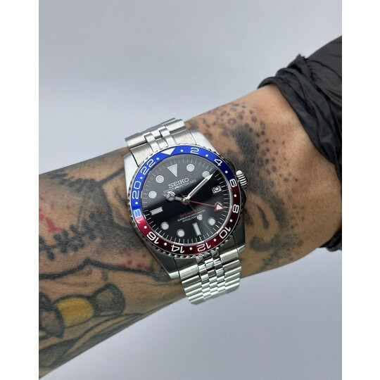 Custom Seiko Mod • Pepsi GMT-Master II w/ Ice Blue Lume • 36mm